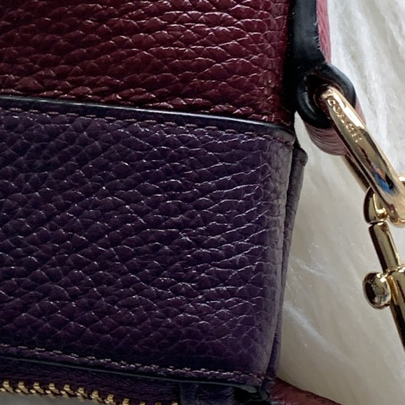 🌺COACH TYLER COLORBLOCK TOTE🌺 - Picture 5 of 8